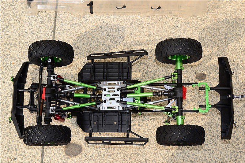 AXIAL SCX-10 II 330mm CNC-style Aluminium Front and Rear Rod Link